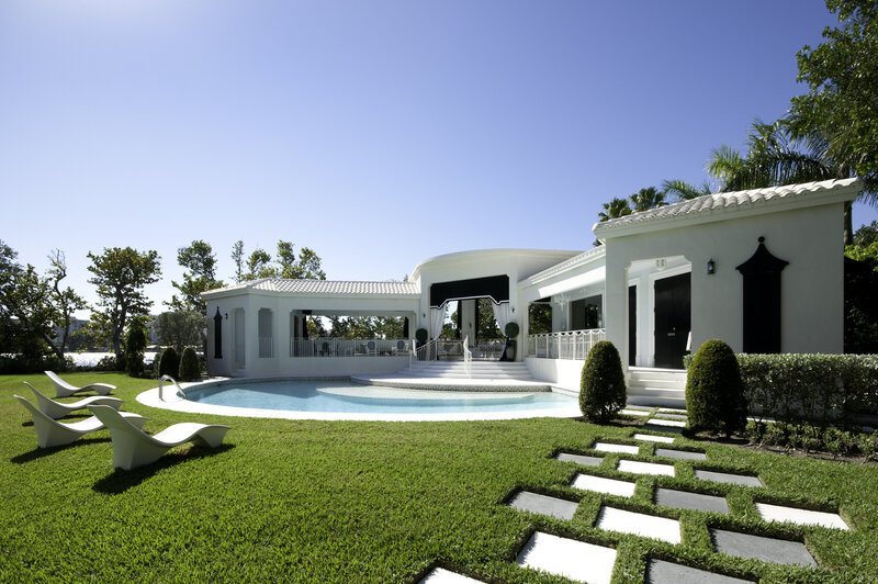 SIMON Matt H High Rez PoolHouse West view shot02