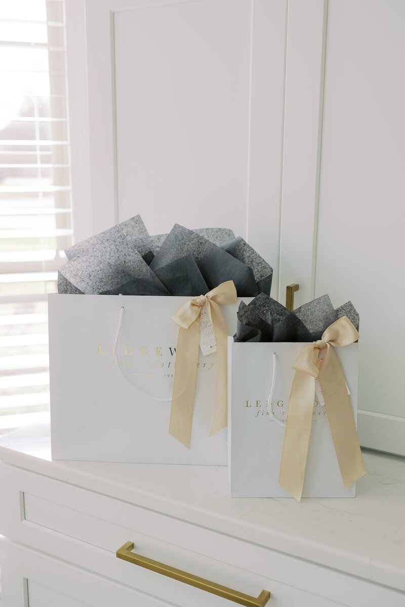 Ledgewood-Fine-Stationery-Luxury-Custom-Elegant-Wedding-Invitations-21 copy