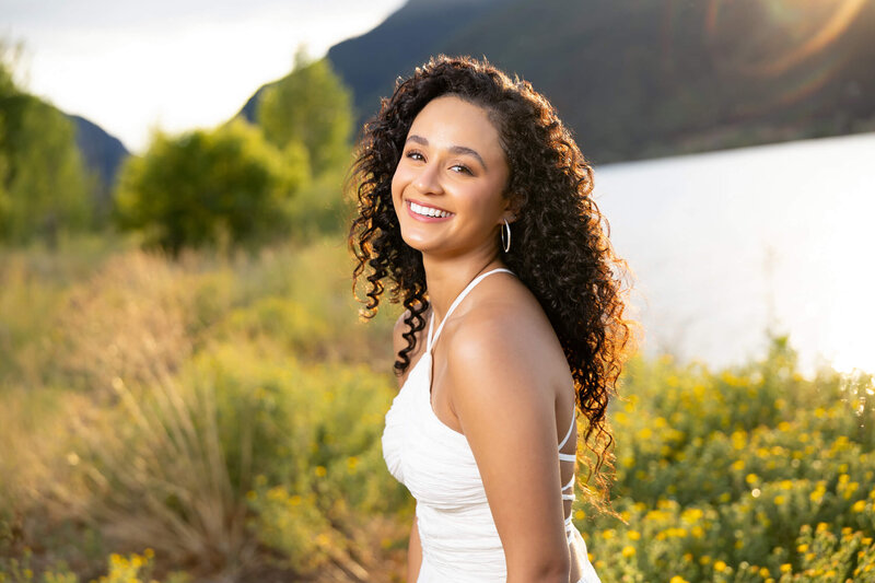 Senior portraits taken on location in Utah by Sara Vaz.