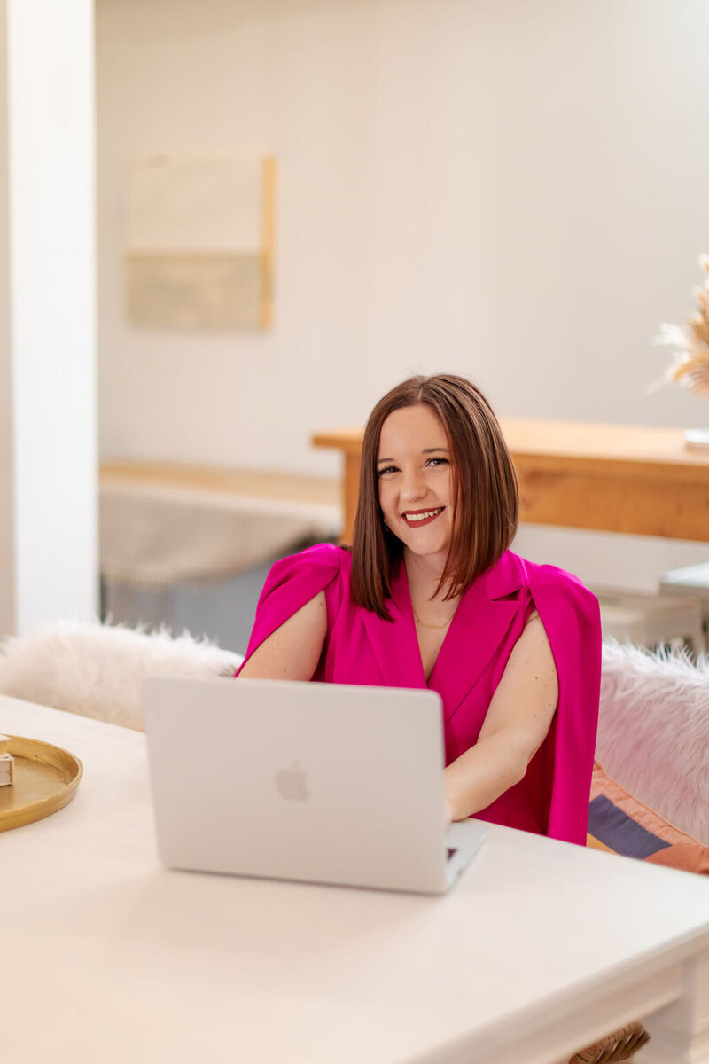 Digital Presence Management and Coaching 2