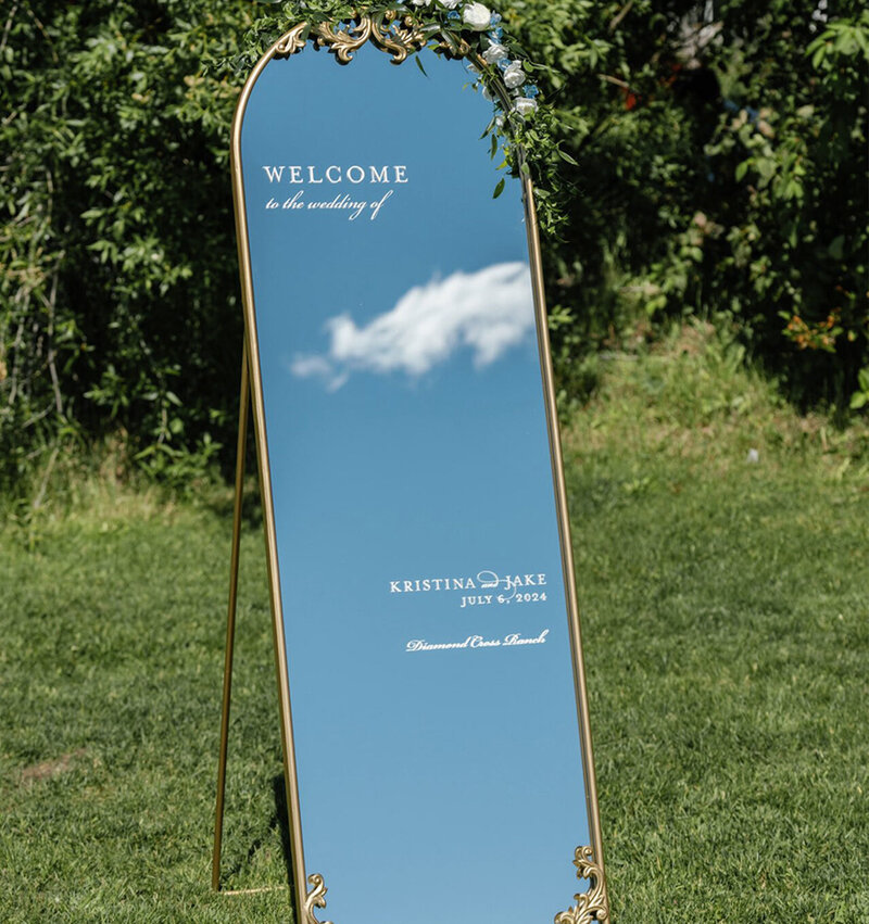welcome-mirror-wedding-seventhandanderson