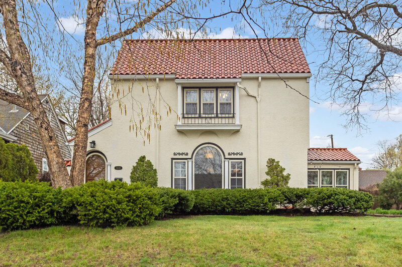 Mediterranean home exterior in the Twin Cities