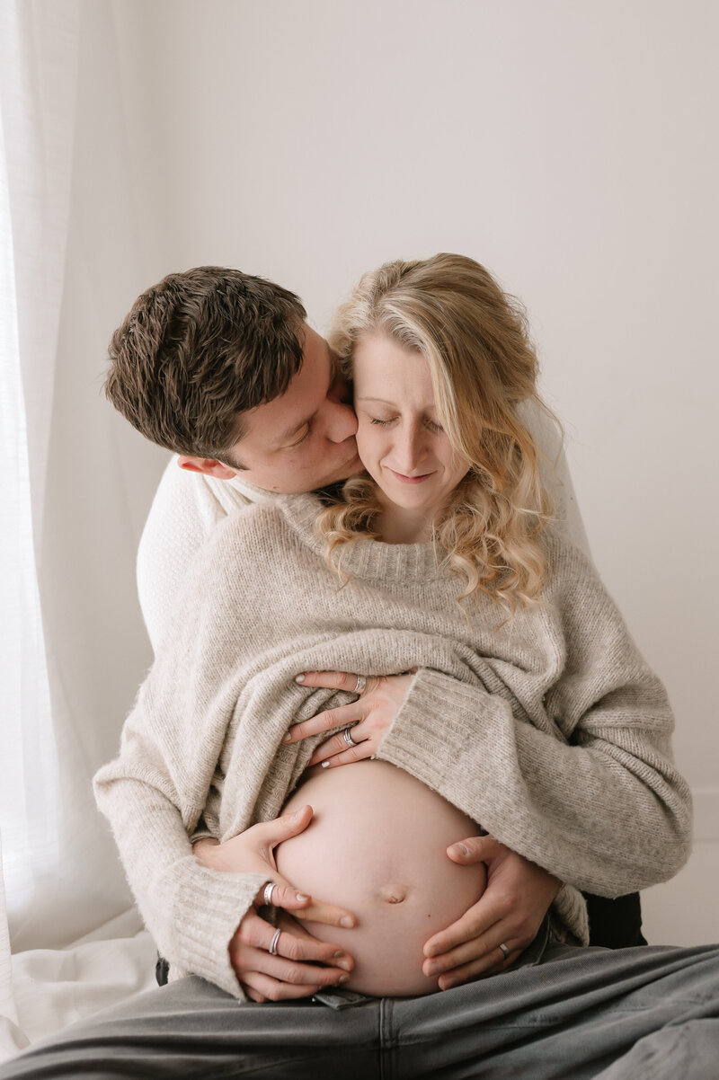 Georgia & Bump 36 Weeks-58