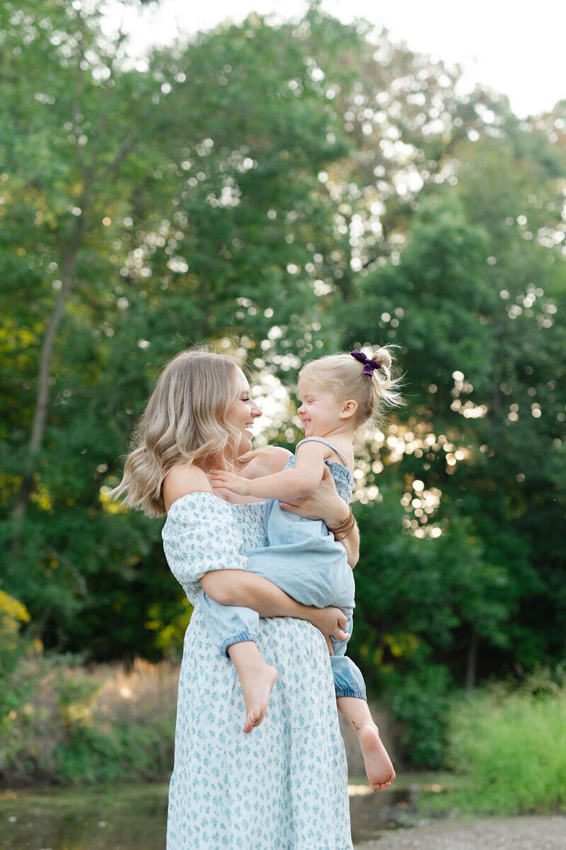 Summer-Fun-Edina-Minnetonka-Minneapolis-Minnesota-FamilyPhotograpgher-10