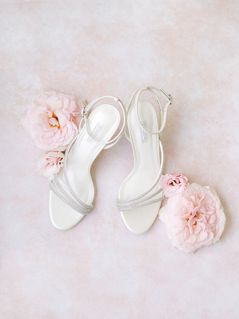 Hannah-Lewis-Wedding-Preview-10