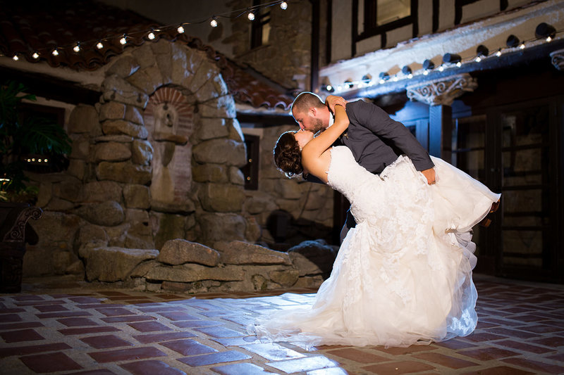 first dance bride and groom