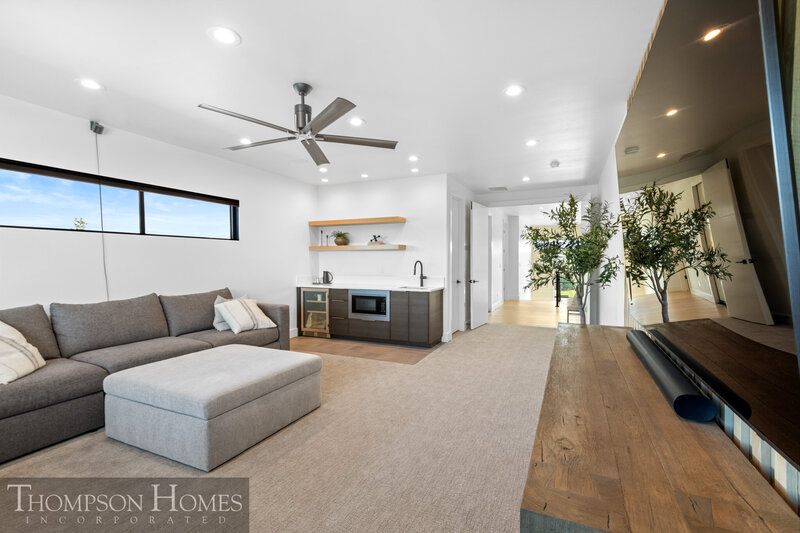 Thompson-Homes-Stillwater-Modern-Prairie-Eagle-Idaho-Custom-Home-Builder-125