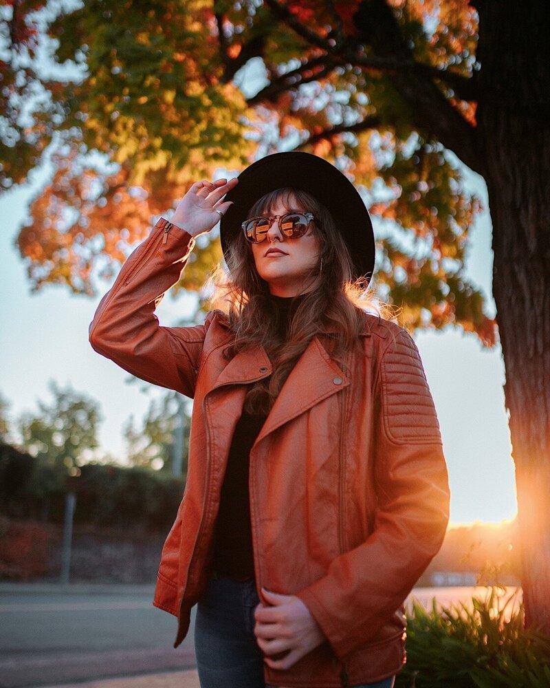 Brand photographer for creatives mewphotovideo