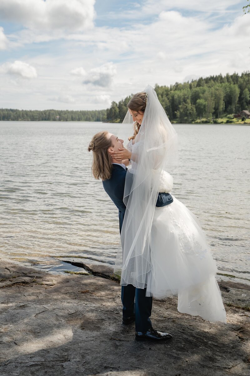 Hääkuvaus lahti, hääkuvaus hinta, hääkuvaus helsinki, hääkuvaus vantaa, hääkuvaus espoo, valokuvaus lahti, talvihäät, hääkuvaus lappi, hääkuvaus kuusamo, hääkuvaus koli, hääkuvaus hollola, hääkuvaus mikkeli, hääkuvaus porvoo