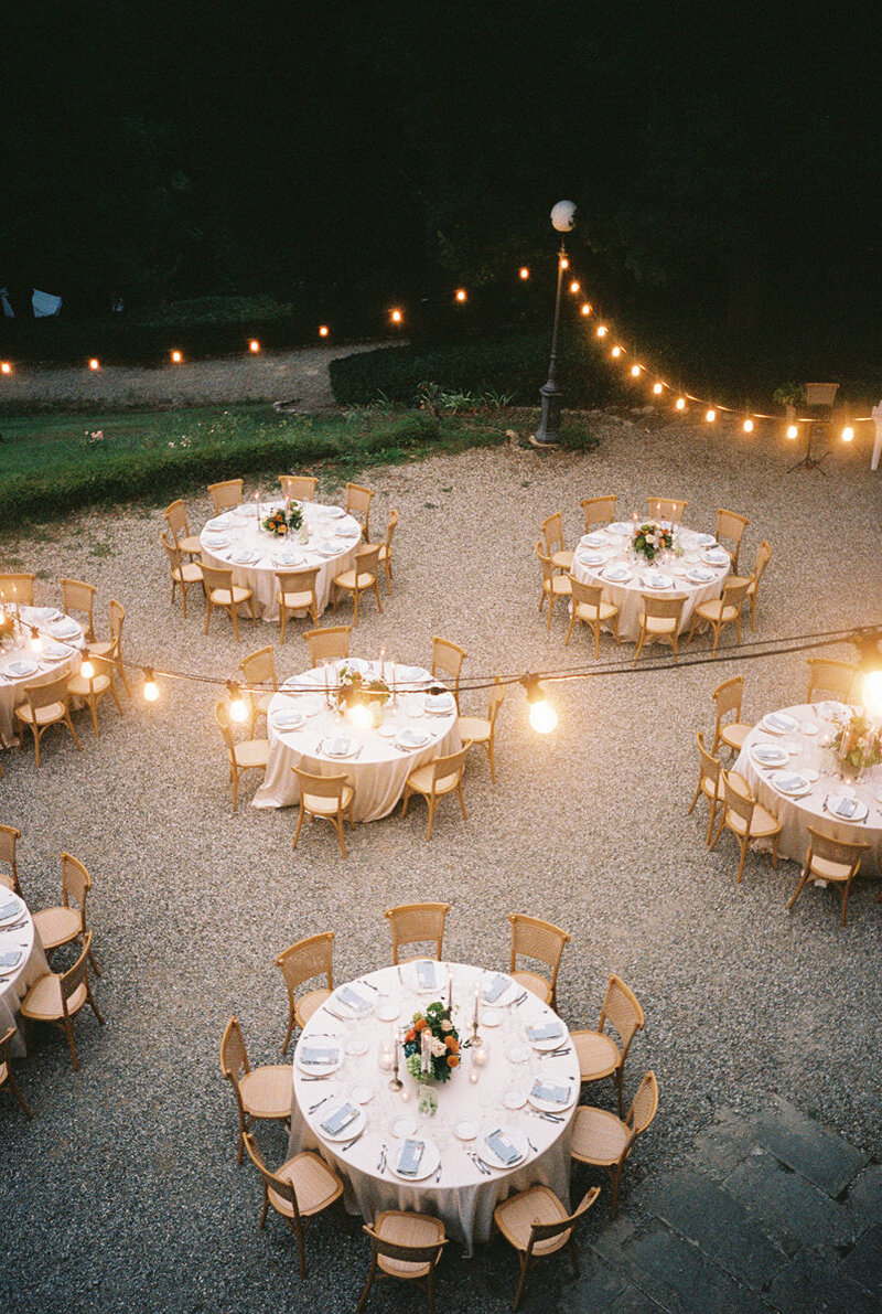wedding-film-photography-tuscany-reception-laurianevega