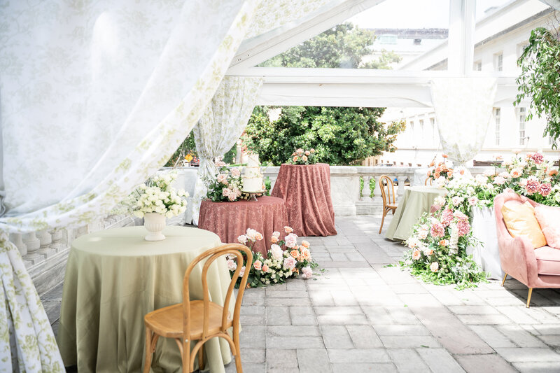 luxury wedding decor at pennsylvania wedding