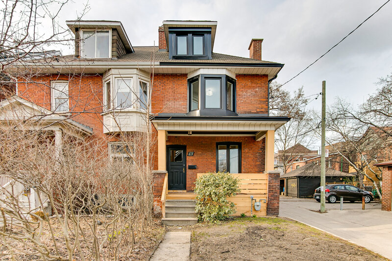 001_Exterior Front