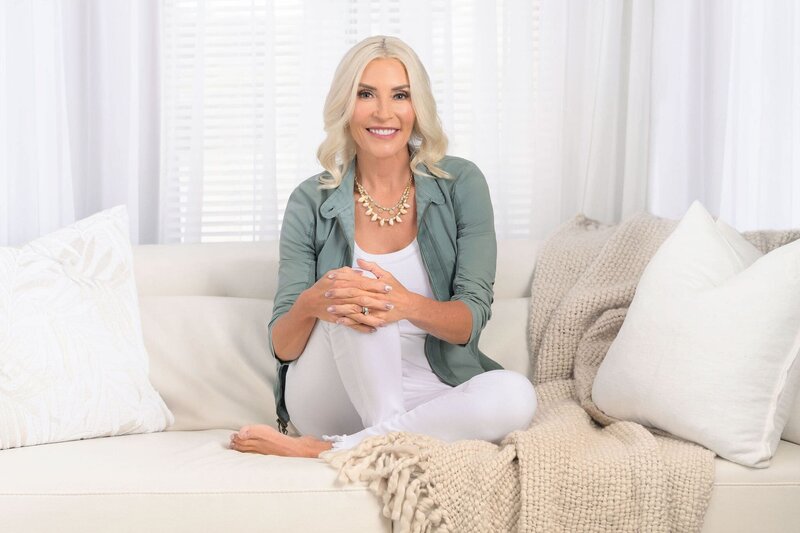 salt-and-shore-staging-rhonda-hornick-3