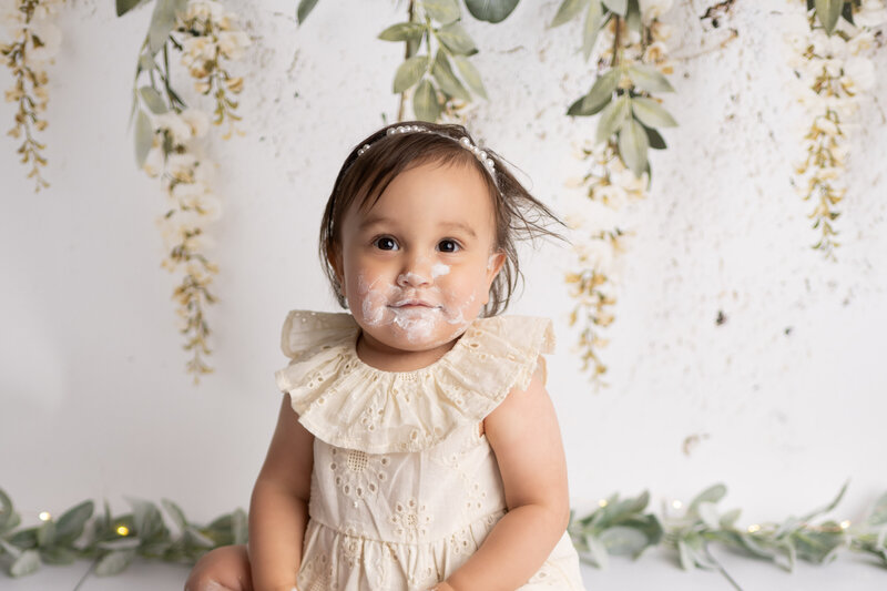 tricities-wa-cake-smash-child-photographer-2024-9