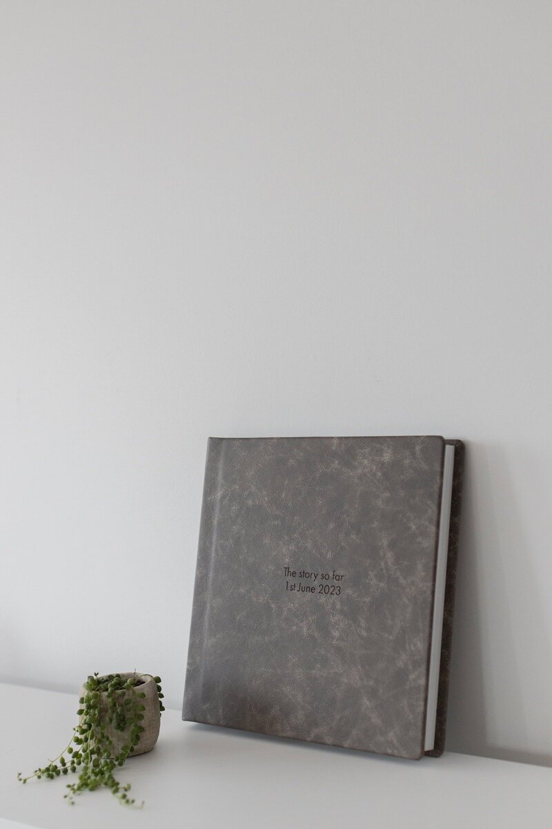 Leather album for boudoir session