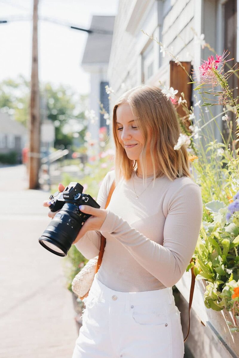 Creating-Kaitlin-Home-Page-Brand-Photo-11