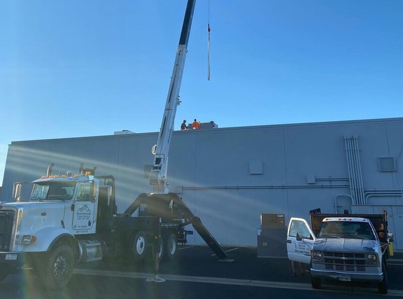 Reliable commercial crane service in Denver and Foothills