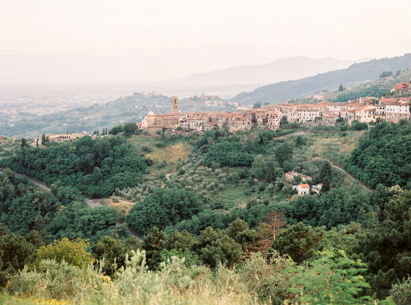 Tuscany-Italy-destination-wedding-Stephanie-Brauer