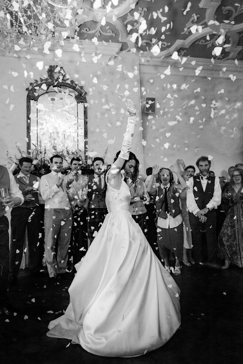 Lydia-Josh-Wedding-First-Dance-24_websize