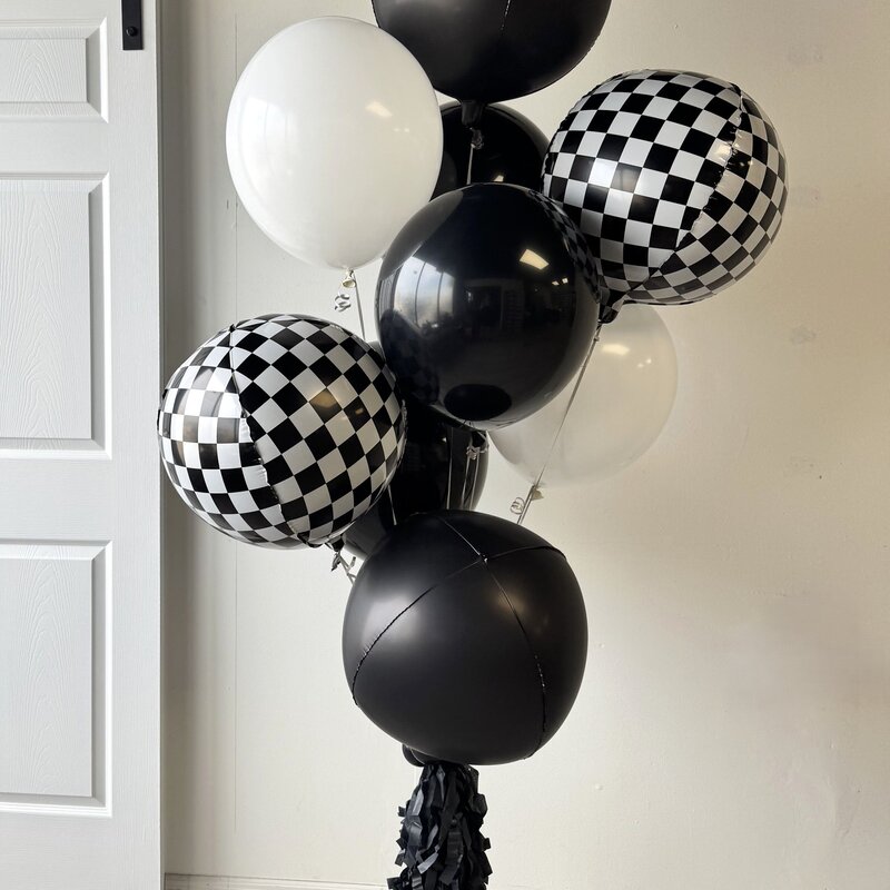 black and white grab and go balloons