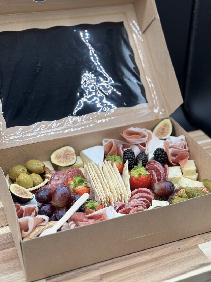 charcuterie box for 2