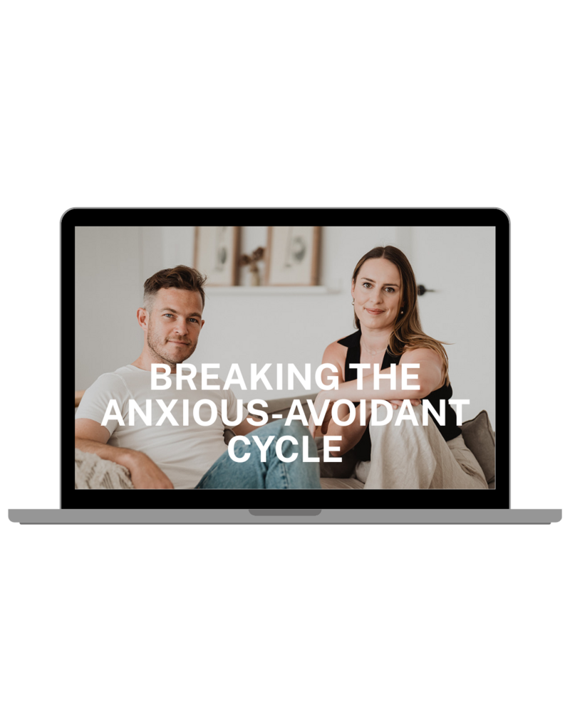 Avoidant Graphics Free Training on Navigating Anxious-Avoidant Relationships