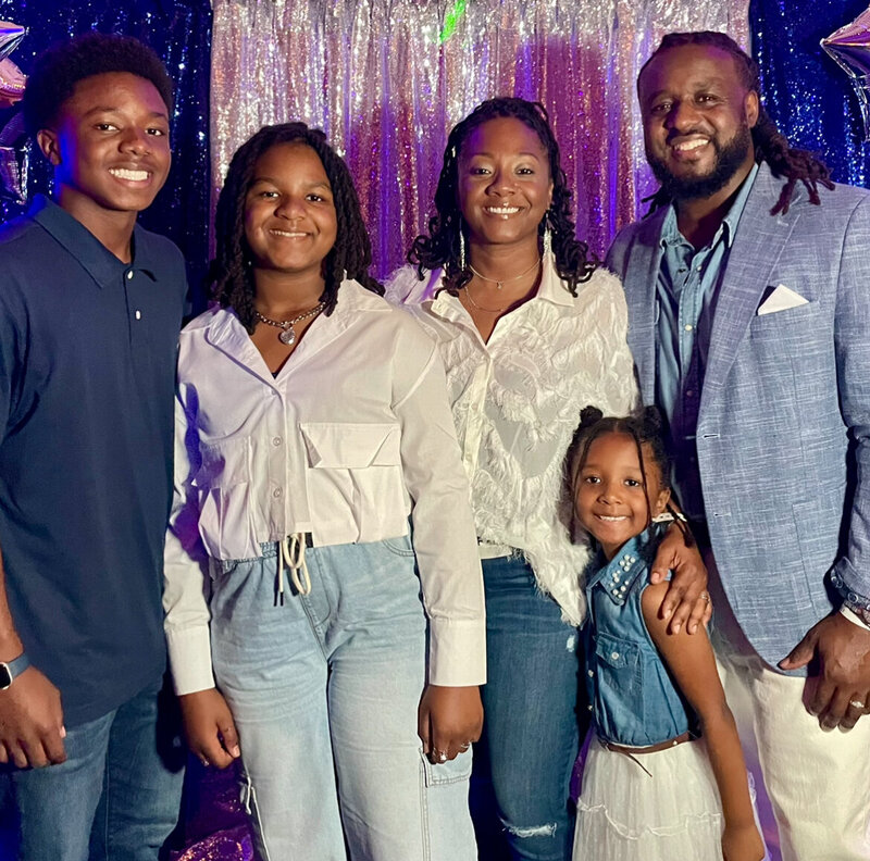 family portrait by Rowlands Photography taken in Downtown Norfolk