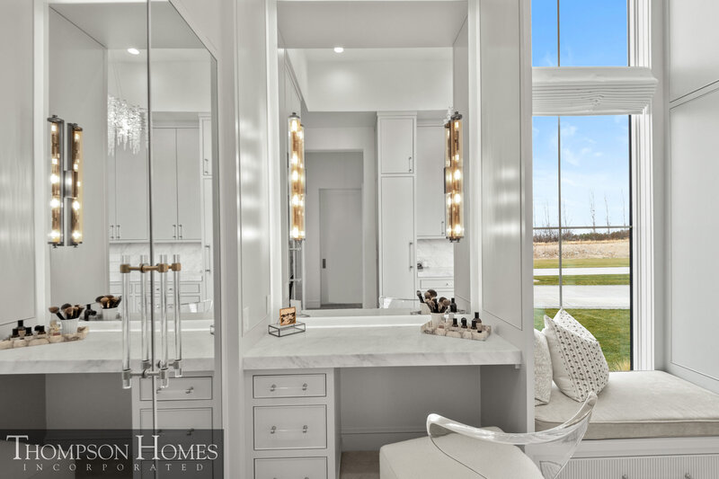 Thompson-Homes-Chateau-Moderne-Meridian-Custom-Home-Builder-95