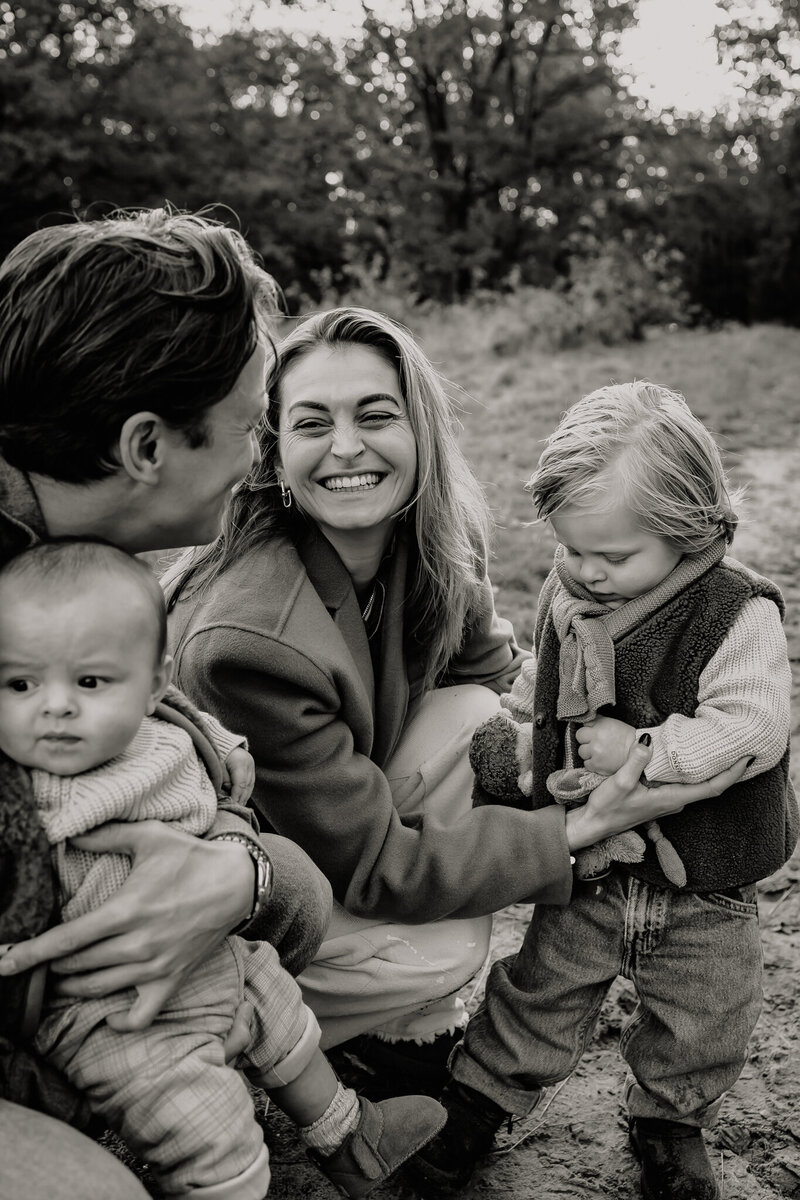 fotograaf eindhoven fotografie valkenswaard fotograaf noord brabant fotoshoot liefdevolle herinneringen la nouk fotografie trouwfotograaf