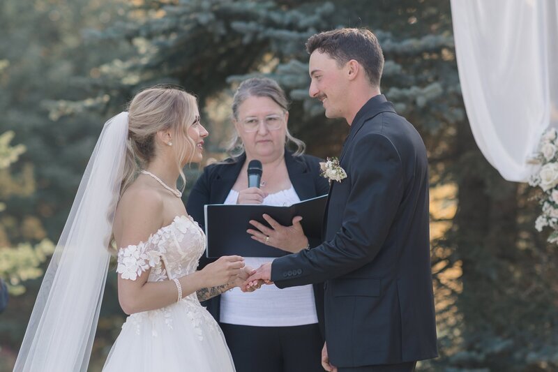 Edmonton Wedding Photos - Pine and Pond Wedding Venue (129)_1