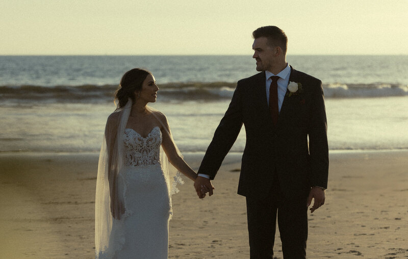 Thuy Tran Photos is a photographer in San Diego who does couples, elopements, and weddings.