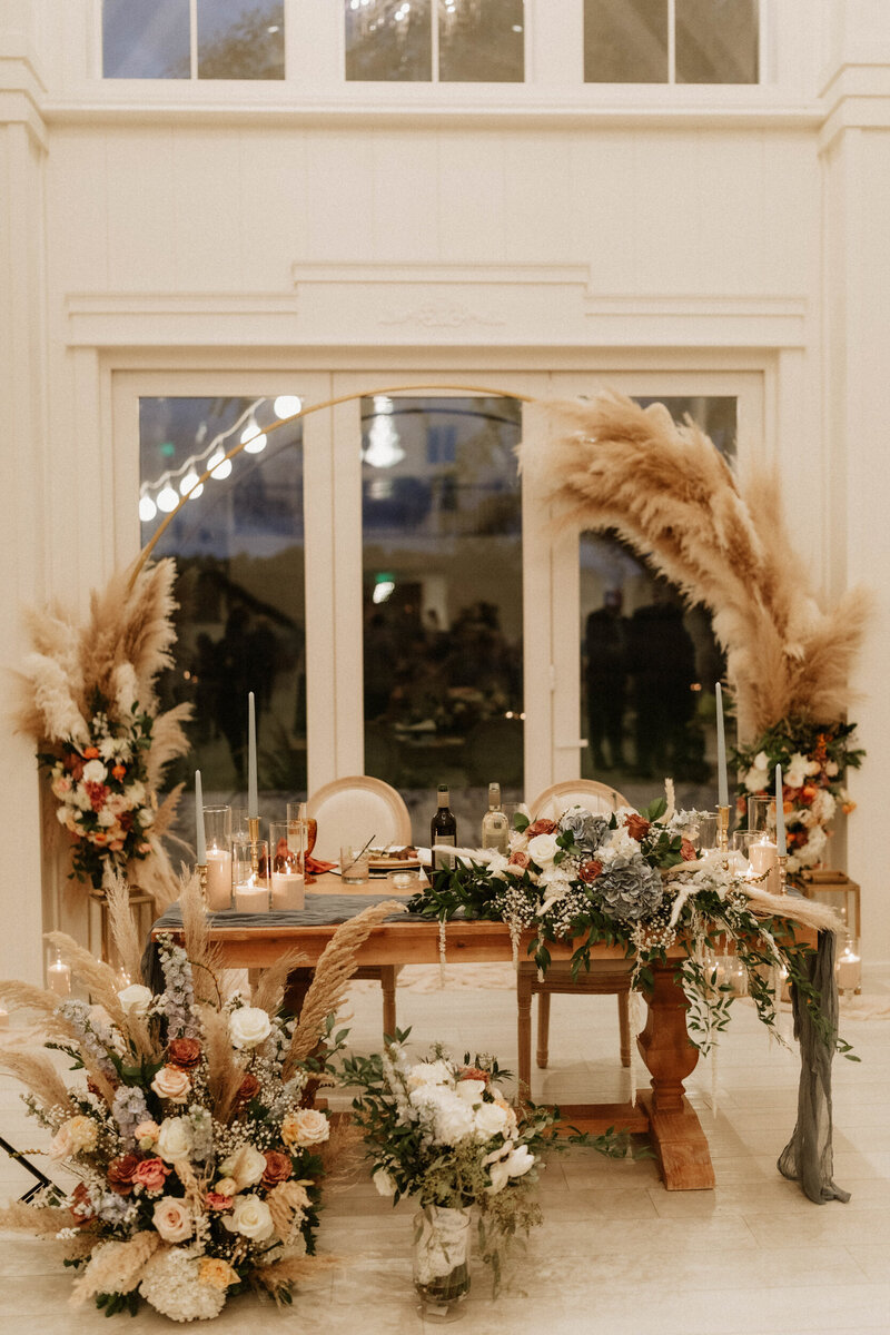 Etre farms Michigan wedding venue saint joseph st luxury barn all inclusive photography photographer -80