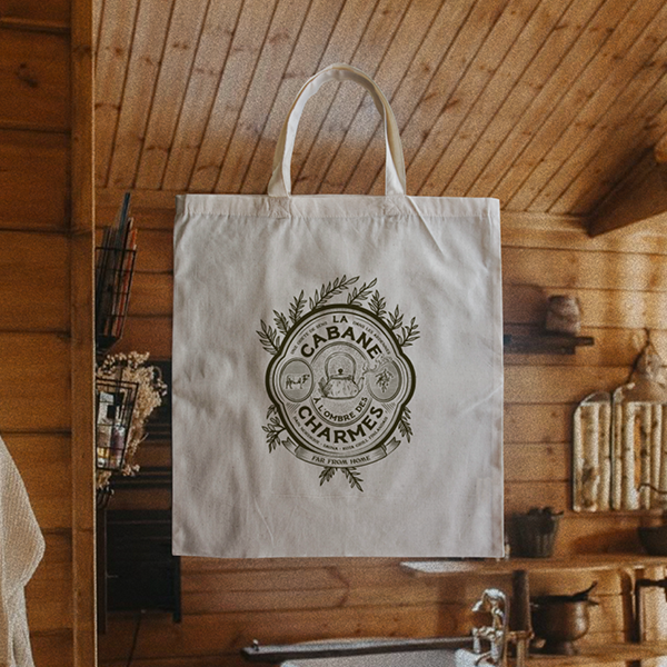 LA CABANE A L'OMBRE DES CHARMES