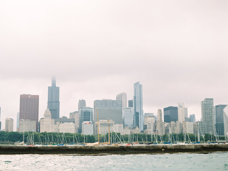Chicago-sailboat-engagement_09