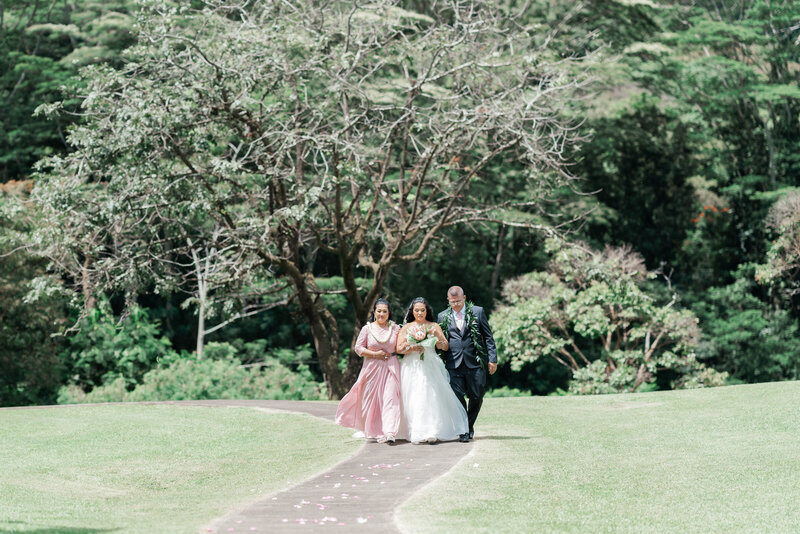 Honolulu Wedding Photographer