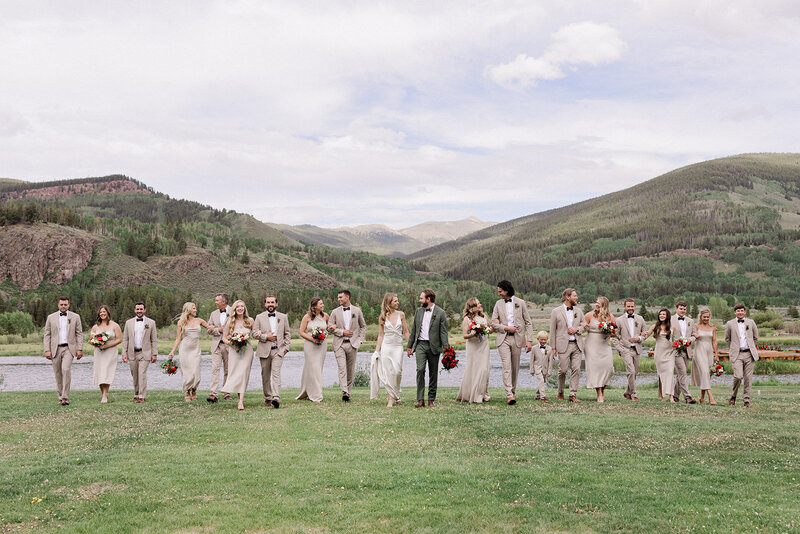 S+D_Camp_Hale_Vail_Colorado_Pop_Parties_Wedding_by_Fine_Art_Wedding_Photographer_Diana_Coulter_Bridal_Party-95