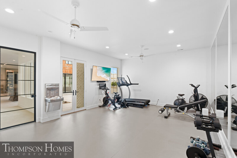 Thompson-Homes-Chateau-Moderne-Meridian-Custom-Home-Builder-50