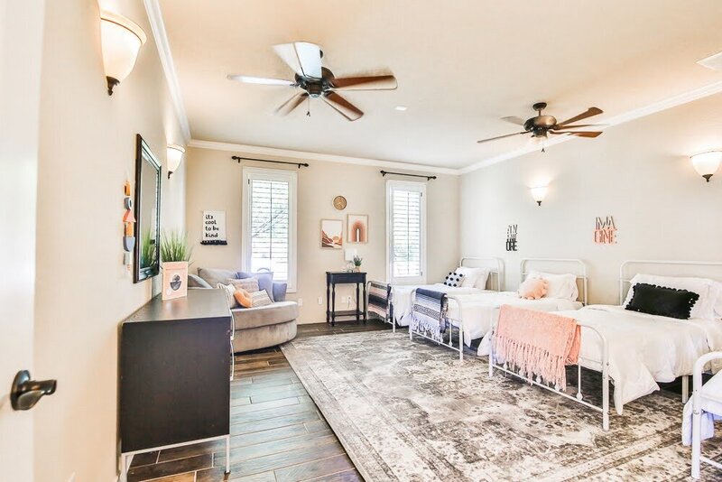 simply stay-after-bedroom