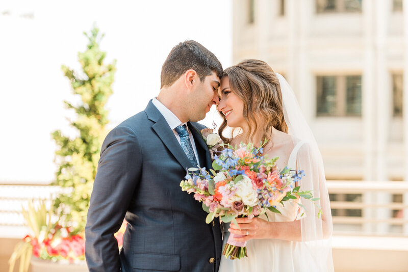 PNW Elopement Packages | Lessie Blue Photography