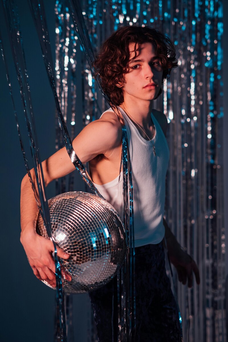 pexels-koolshooters-6982471