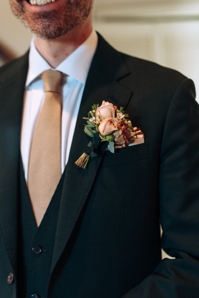 Custom Made Suits and Tuxedos for Weddings in Berline CT - Menswear 4