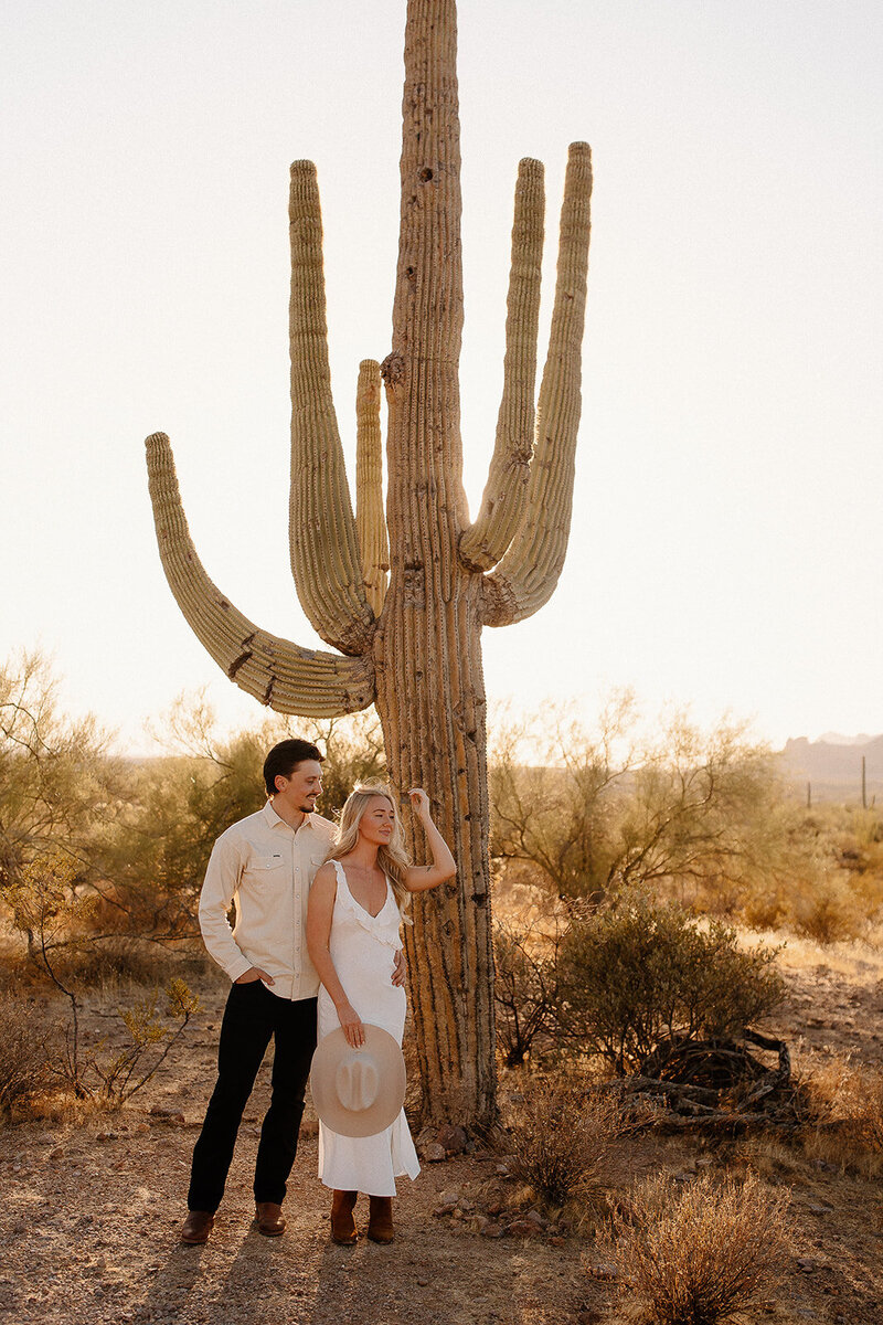 jami-oliver-engagement-session-taylorraephotofilm-45_websize