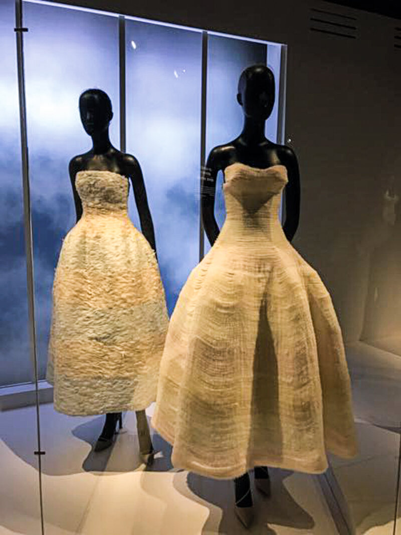 Destination wedding photography inspired by Parisian fashion - Dior - Paris - Inspirations - Marian