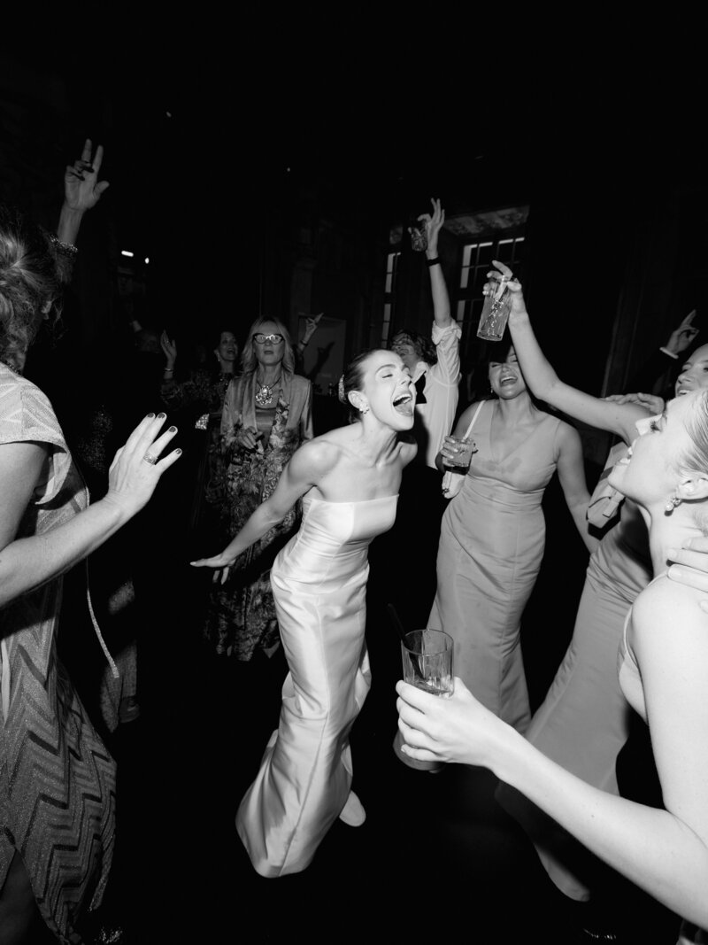 La Venaria Reale-hollyclark-wedding-H-1437