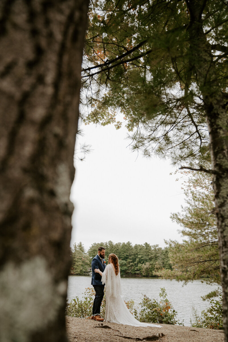 Cape cod wedding photographer that uses mix of documentary and artistic and editorial posing
