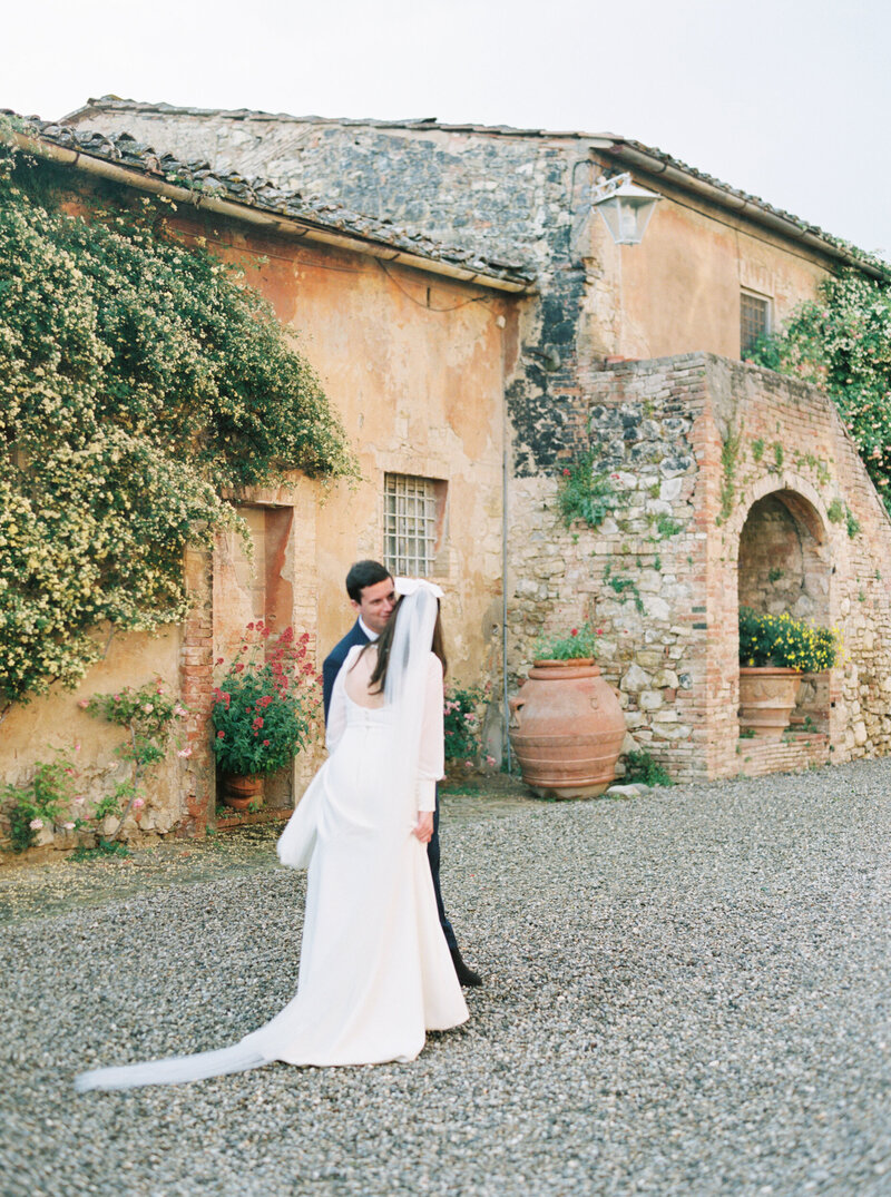 Sheri McMahon - Villa Catignano Tuscany Siena Italy by Fine Art Film Destination Wedding Photographer Sheri McMahon-61