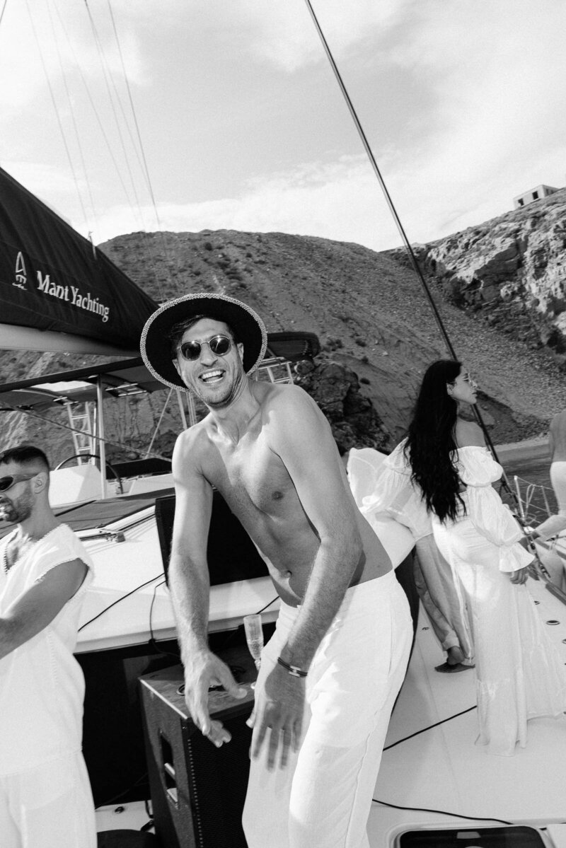 pre wedding day boat mykonos greece 22