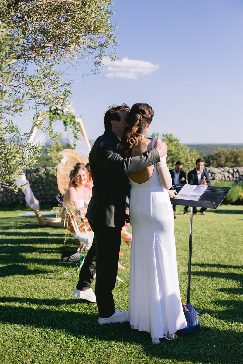 Photographe mariage domaine de sarson grignan victoria le petit-047