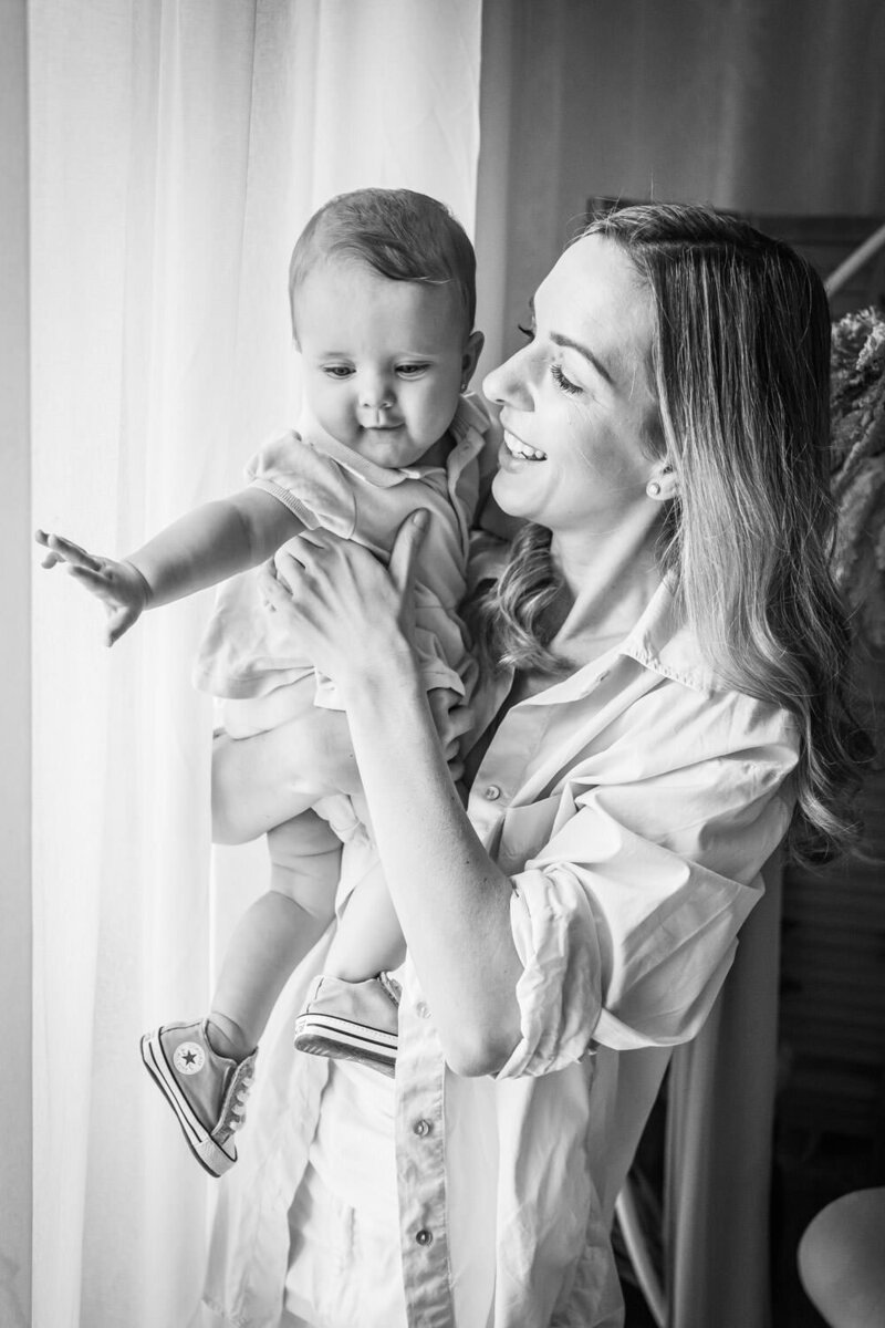 Rodinne_foceni_mama_a_ja__v_atelieru_Praha_10_fotografka_Karolin_Ticha28