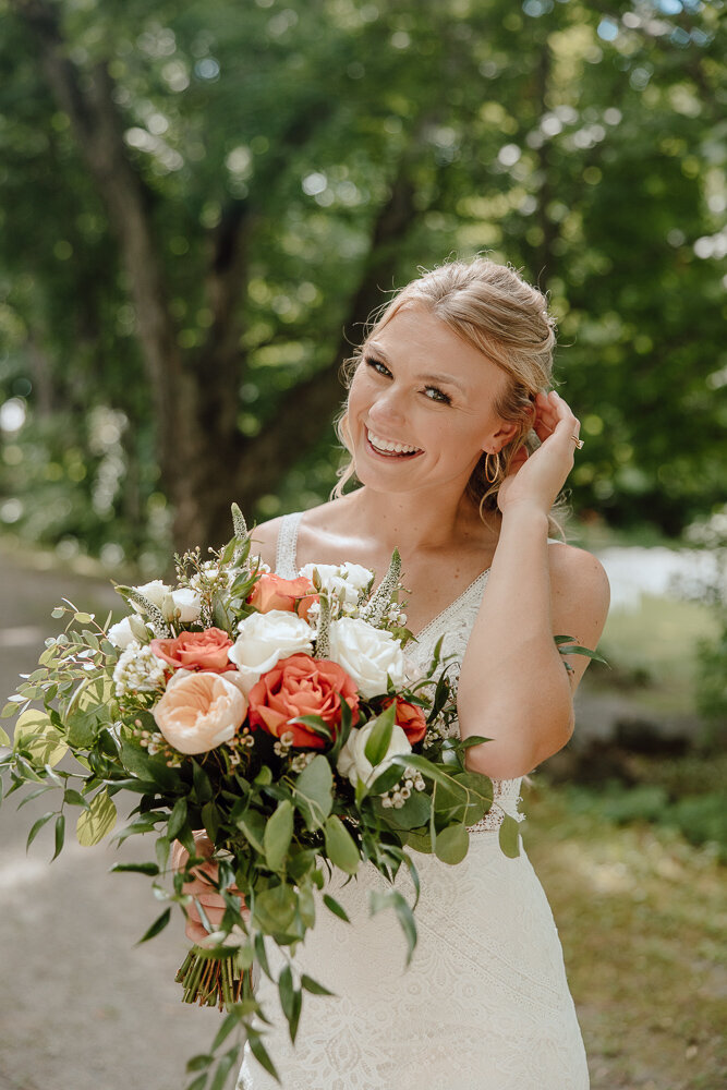 Rustic Chic Wedding at Stanley's Olde Maple Lane Farm Wedding - Emma Persi Photography-12